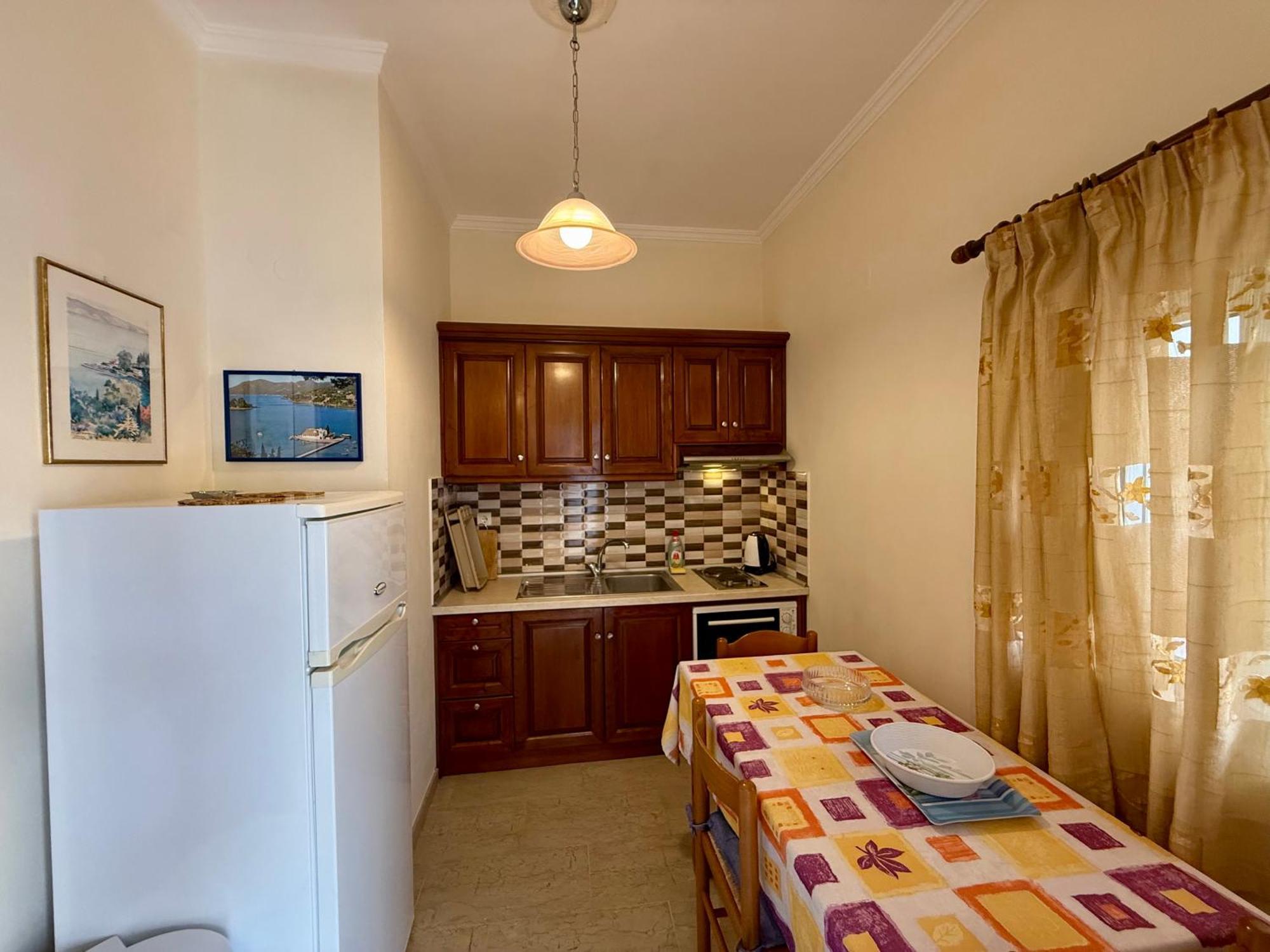 Thomas Apartments Дасия Екстериор снимка